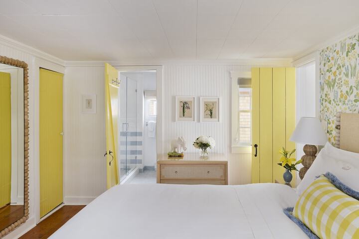 Room 19 of 54