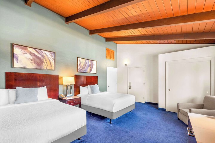 Room 20 of 51