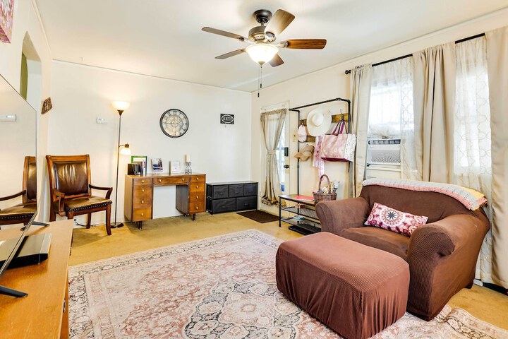 Cottage w / Furnished Deck: 1 Mi to Dtwn Craig!
