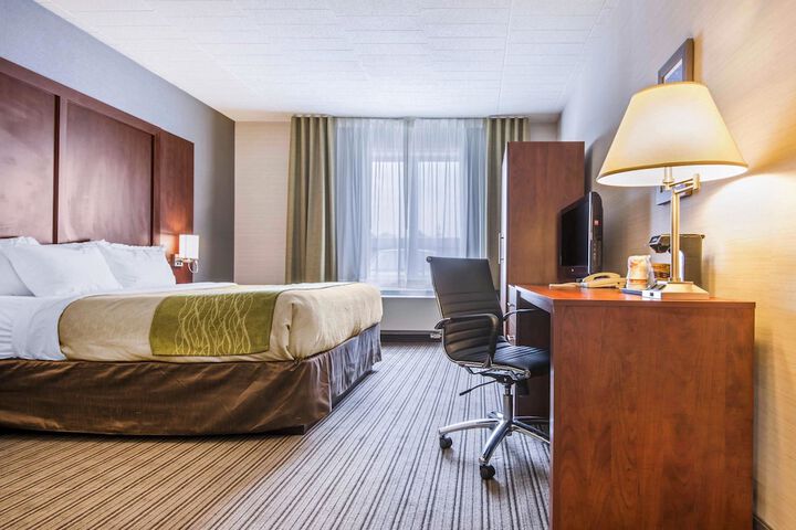 Comfort Inn & Suites