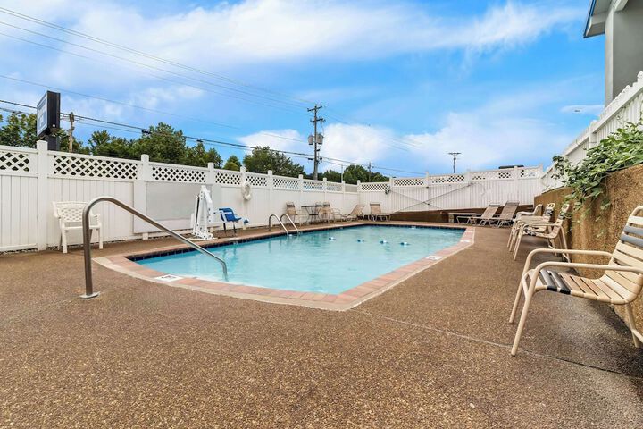 Pool 4 of 31