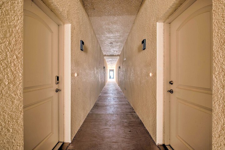 Sleek Tavares Condo 3 Miles to Downtown