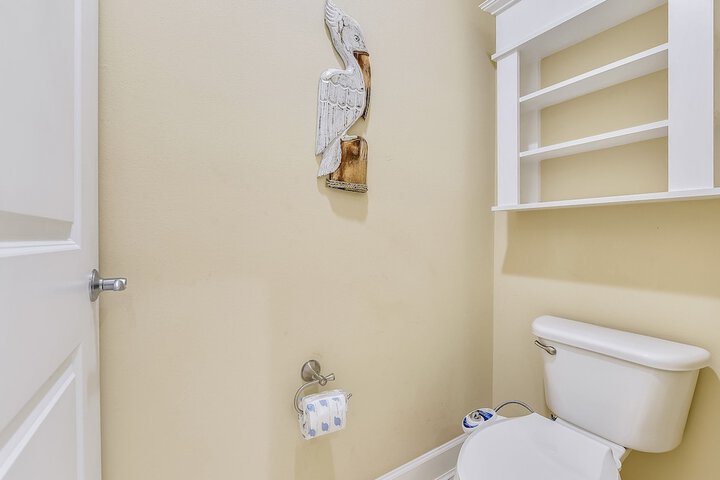 Room 162 of 308