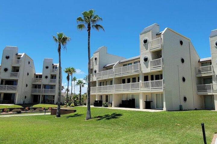 Hotel 13 of 125