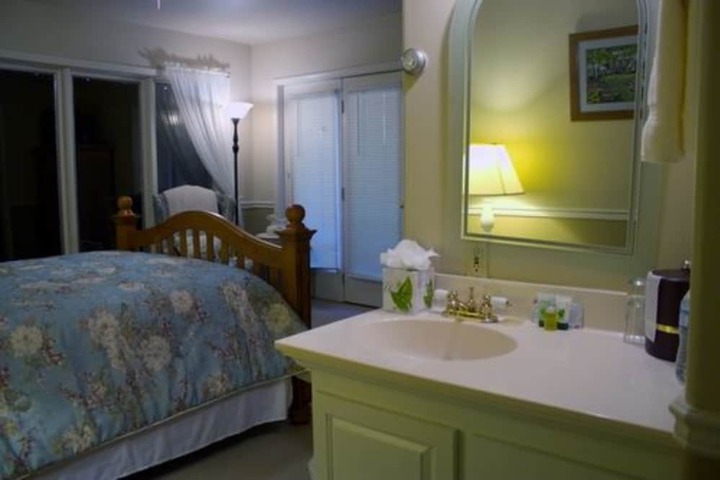 Room 43 of 88