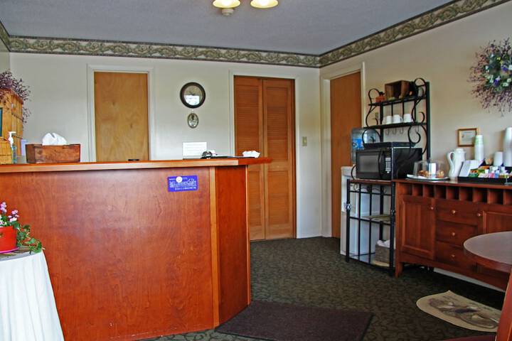 Hotel Interior 8 of 40