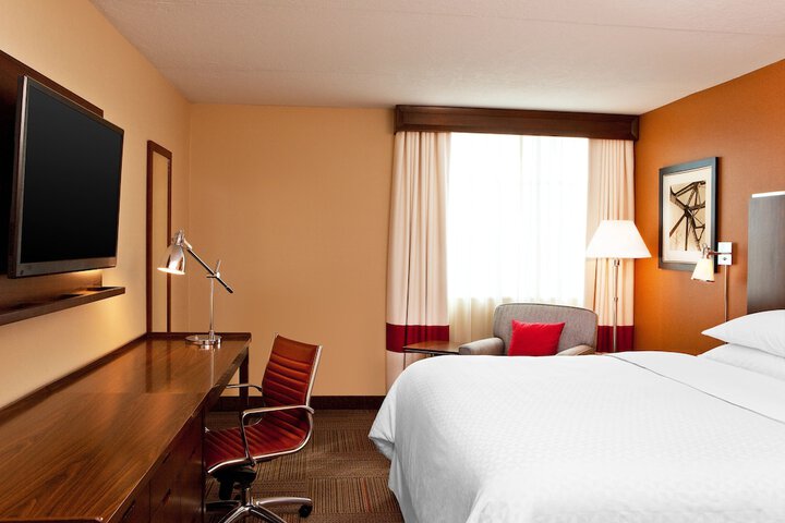 Room 20 of 28