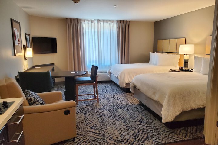 Candlewood Suites Lake Charles South by IHG