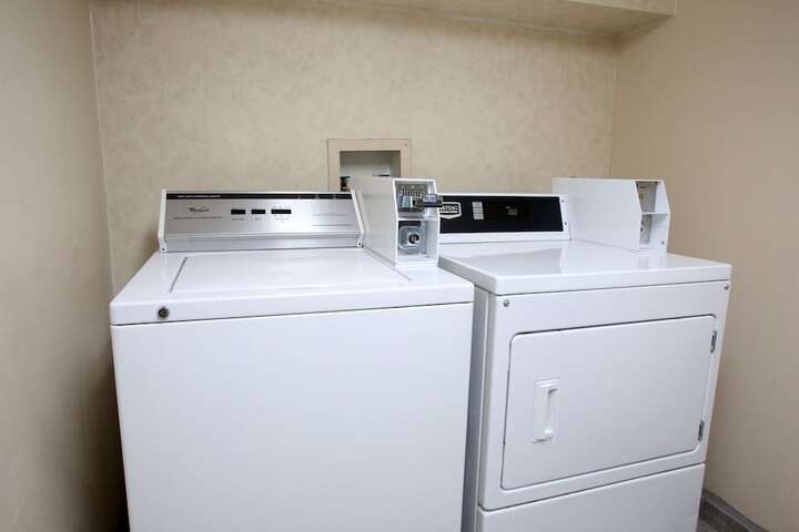 Red Roof Inn PLUS+ Palm Coast