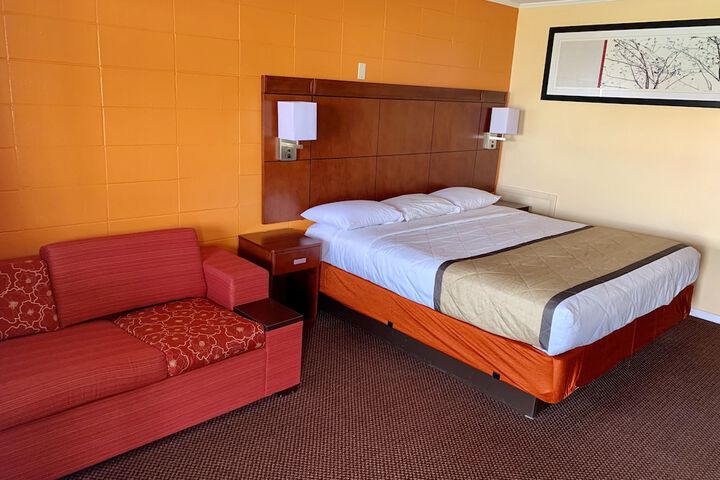 Room 16 of 24