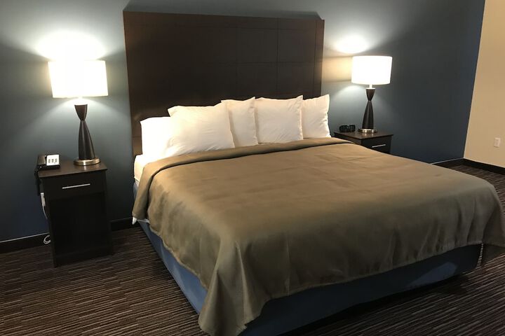 AmericInn by Wyndham Jefferson