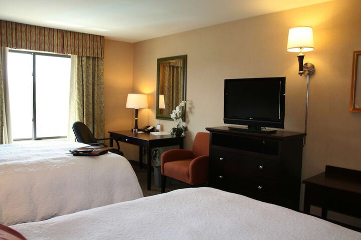 Room 11 of 36