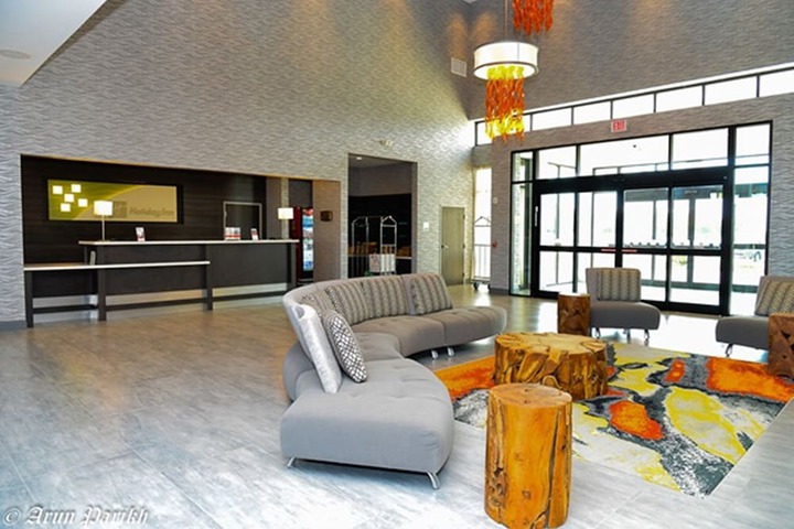 Holiday Inn Houston NE - Bush Airport Area by IHG