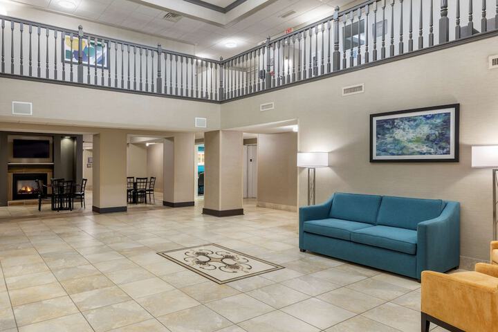 Best Western Watertown Inn and Suites