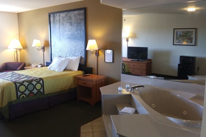 Room 7 of 39