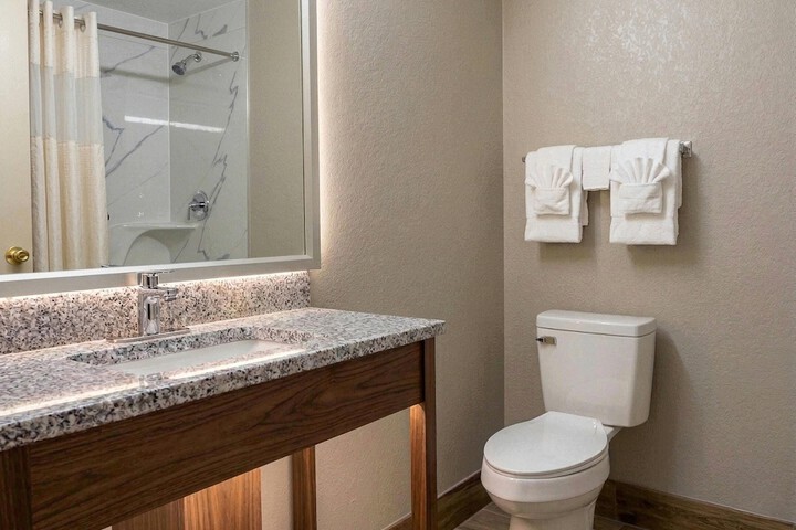 Rodeway Inn Monroe