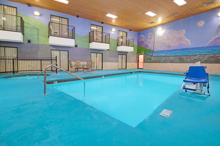 Pool 3 of 24