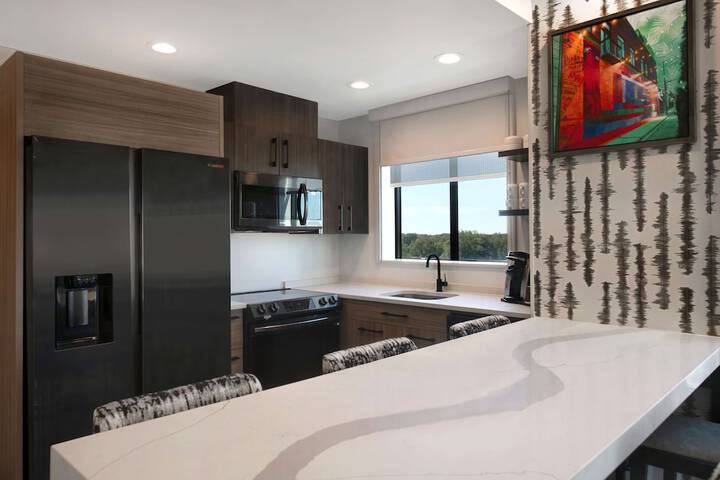 Home2 Suites by Hilton Anderson Downtown