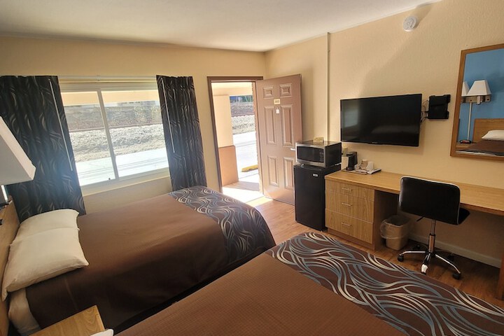 Room 35 of 44