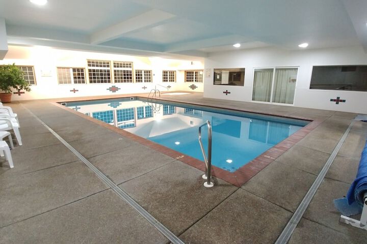 Pool 4 of 71