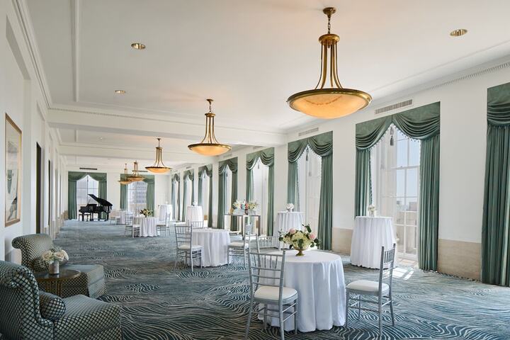 Ballroom/Hall 92 of 98
