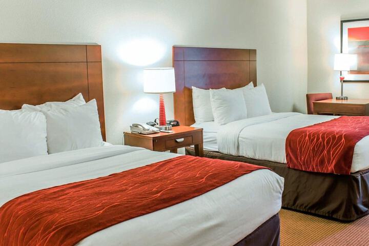 Comfort Inn Fayetteville near Fort Bragg