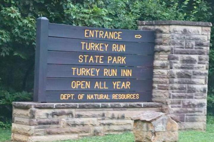 Turkey Run Inn & Cabins