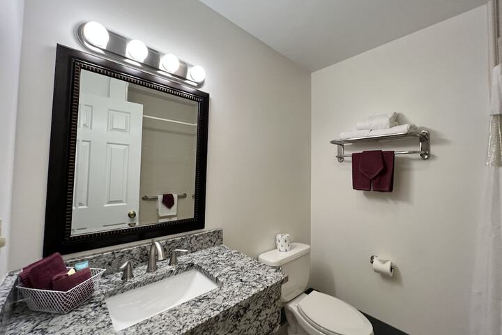 Room 21 of 87