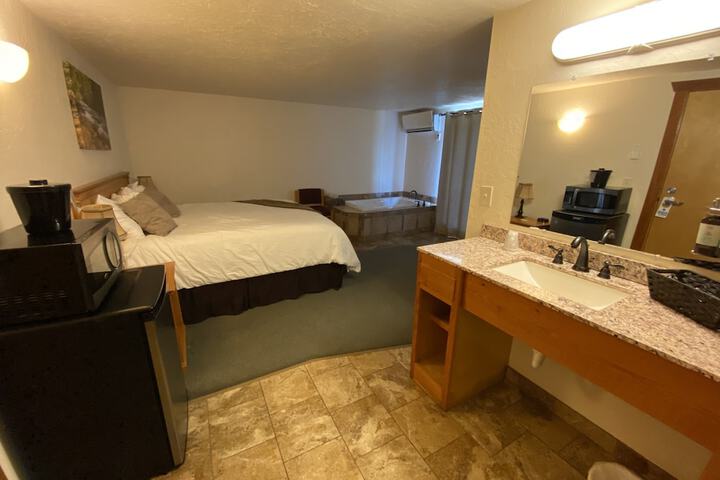 Room 26 of 82