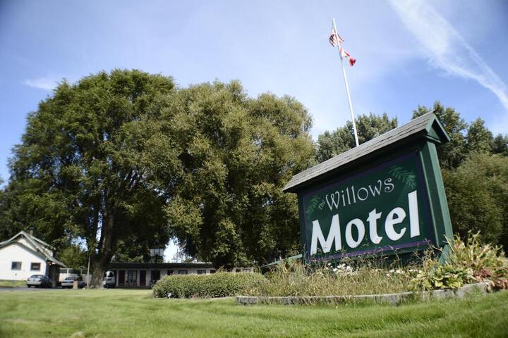 The Willows Motel