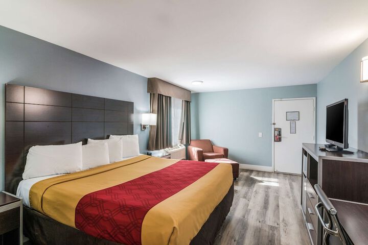Room 20 of 47