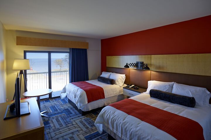 Room 7 of 28