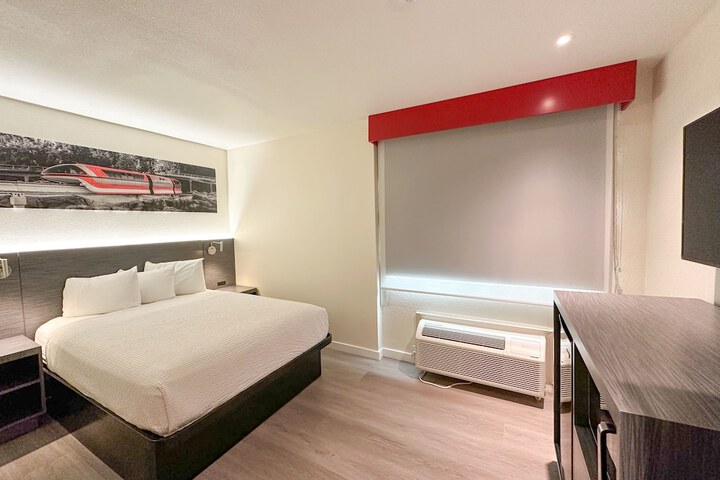 Room 20 of 85