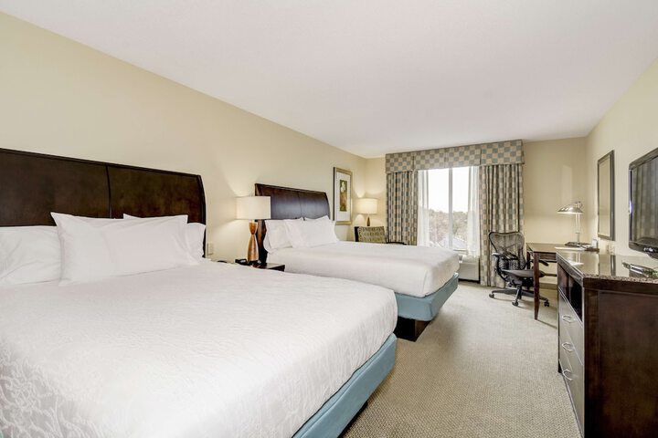 Room 21 of 37