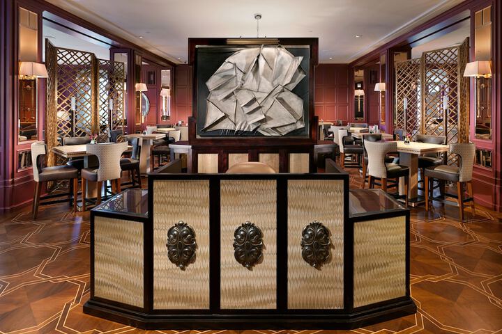 Lounge 191 of 207
