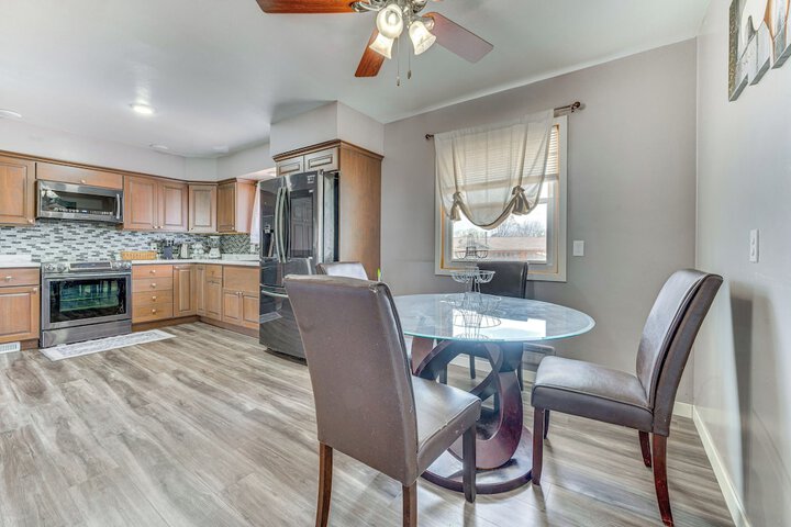 Newly Remodeled Home in Storm Lake w / Private Yard