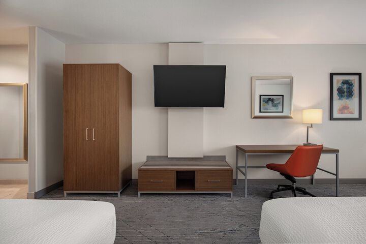 Holiday Inn Express & Suites-Dripping Springs - Austin Area by IHG