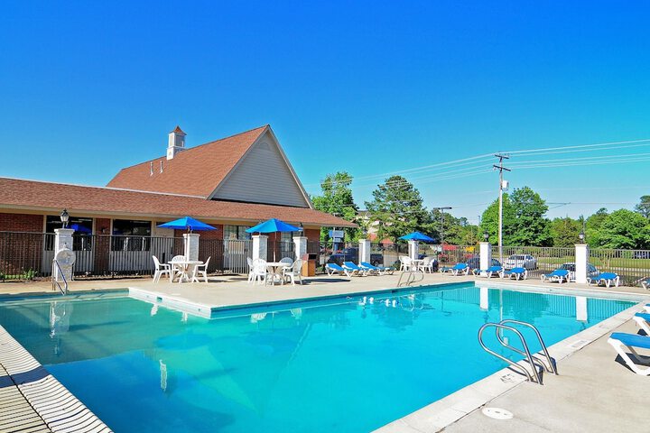 Pool 6 of 28