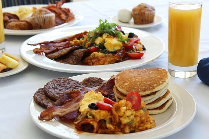 Breakfast/Coffee Service 50 of 75