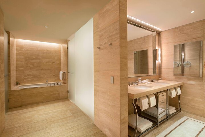 The St. Regis Bal Harbour Resort