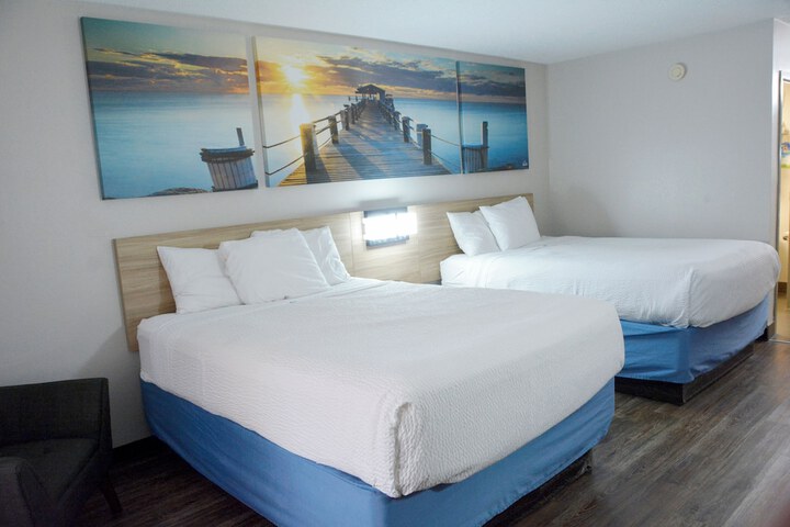 Room 10 of 39