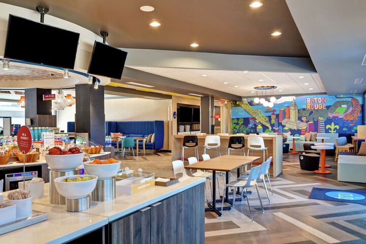 Hotel Interior 12 of 35
