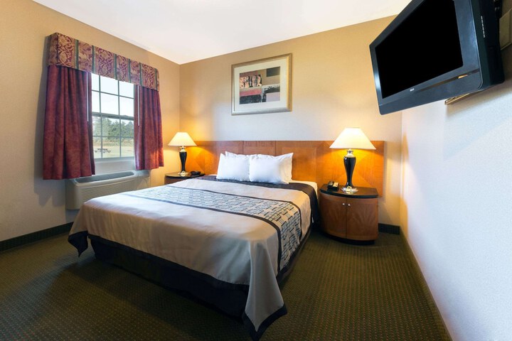 Room 15 of 75