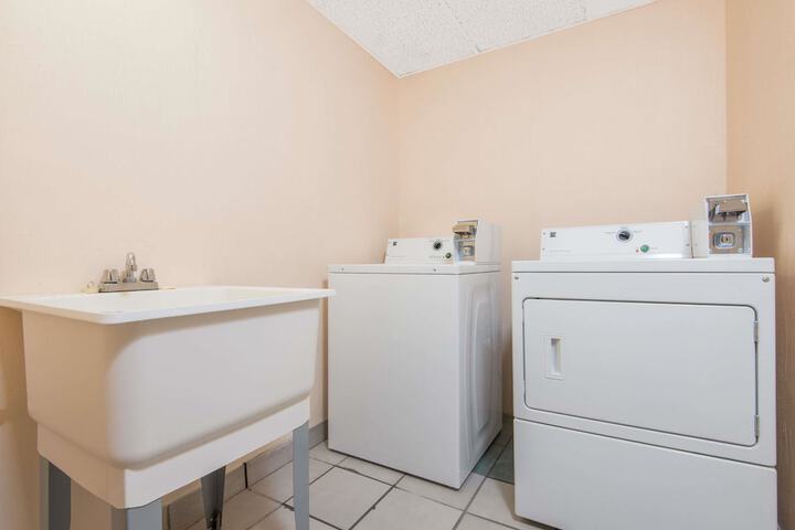 Room 3 of 15