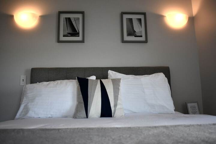 Room 158 of 183