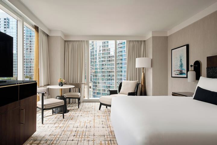 Loews Chicago Hotel