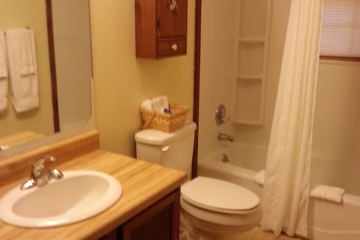 Room 14 of 30