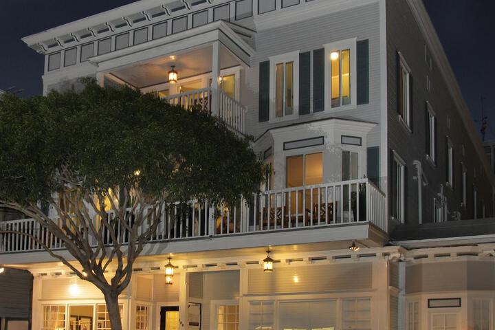 Catalina Island Inn