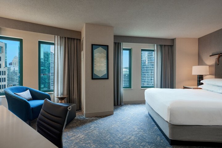 Sheraton Grand Chicago Riverwalk