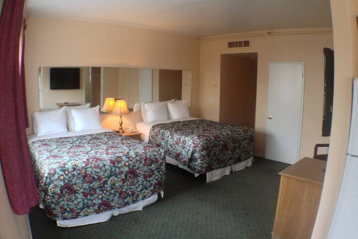 Room 26 of 39